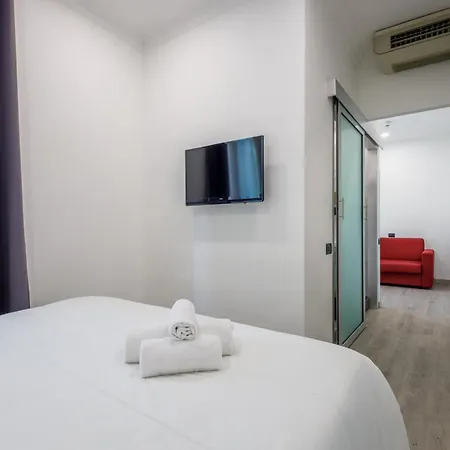 Crossroad Hotel 3*
