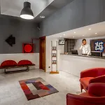 Crossroad Hotel