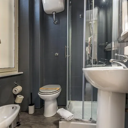 Hotel Crossroad 3*